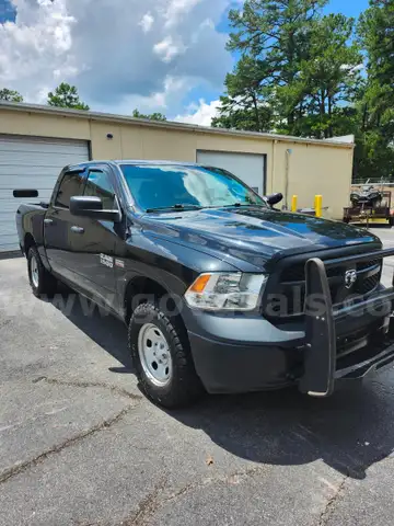 2017 RAM 1500 4X4