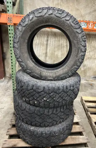 Set of Goodyear Wrangler Duratrac RT