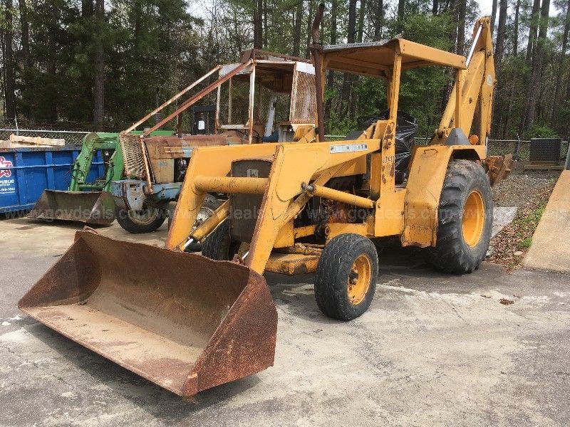 1974 John Deere 410 Backhoe Loader | GovDeals