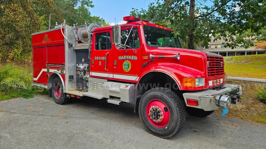 2002 International 4800 Fire Truck; 4x4 Pumper