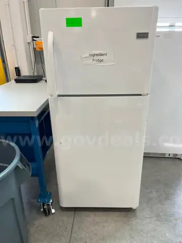 Frigidaire Fridge
