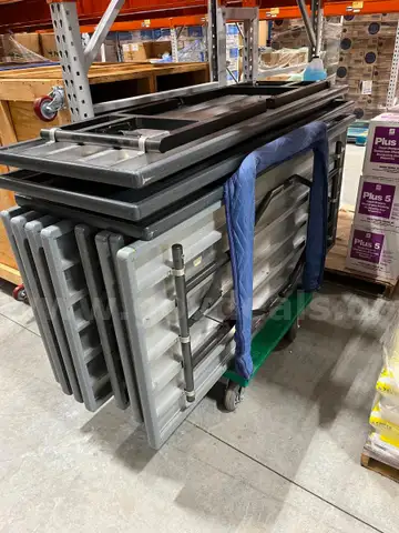 Lot of folding aluminum tables