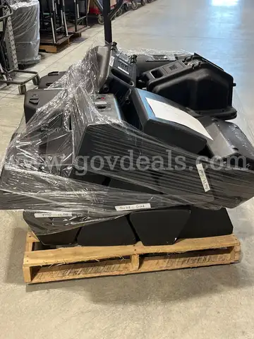 Pallet of misc JBL post speakers