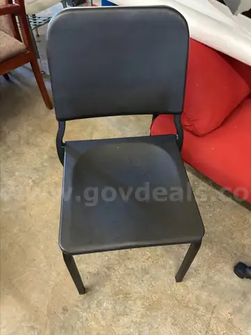 Black Music Chair