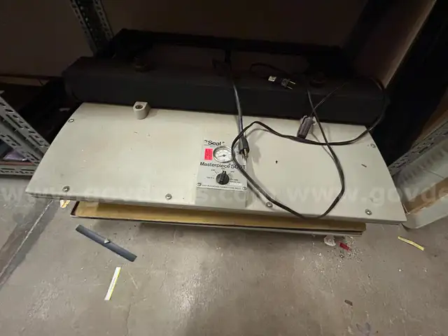 Dry Mounting / Laminating Press