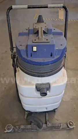 Tank Vacuum