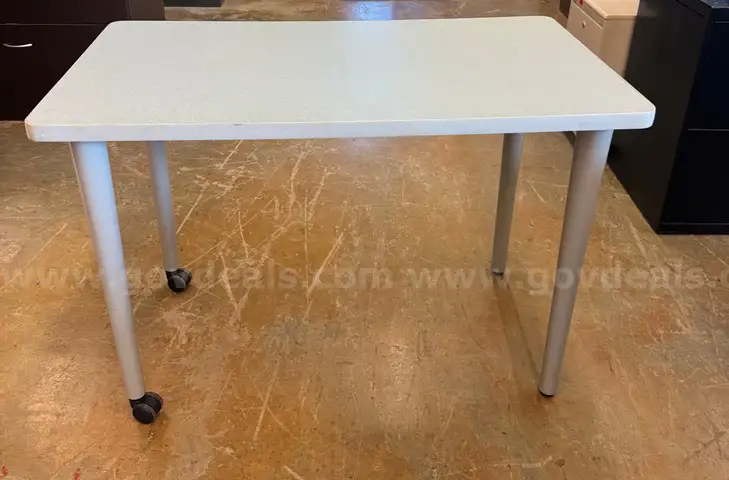 White Table Desk