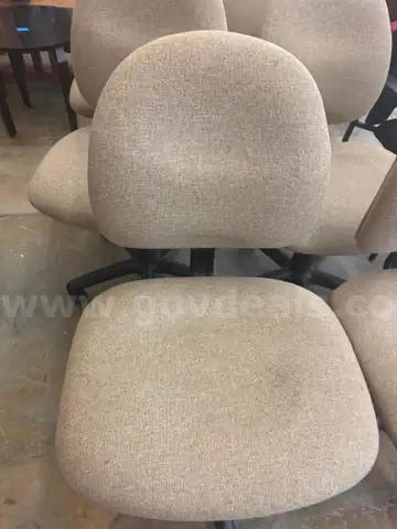 A Lot of 6 Grey Rolling Chairs