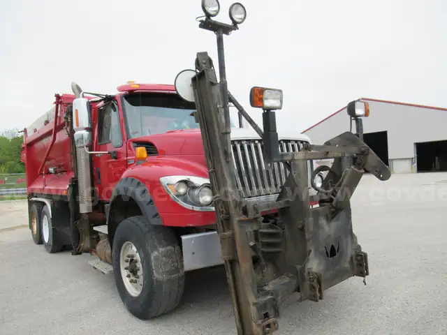 2014 International WorkStar 7600 Plow Truck