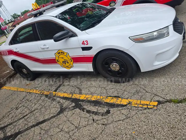 2013 Ford Taurus