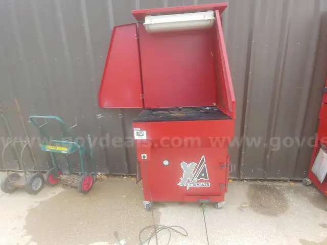 Micro Air Self-Contained Downdraft Welding Table (Lot1)