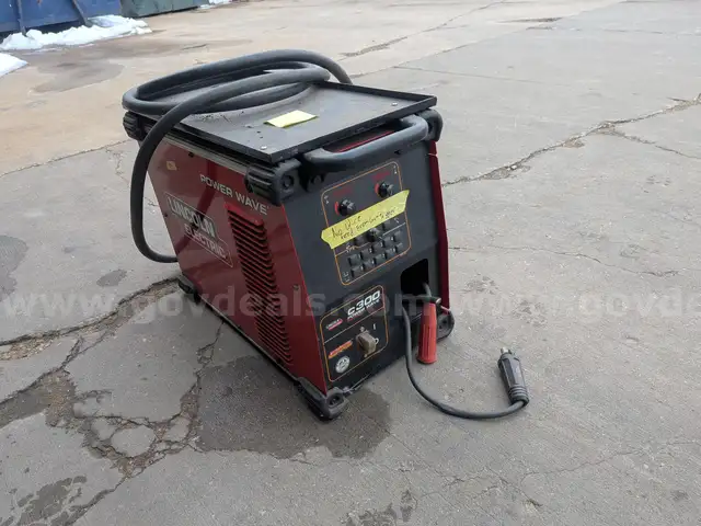 Lincoln Electric C300 Power Wave Mig/pulsed mig