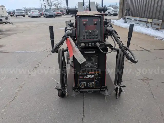 Lincoln Electric Power Wave S350 with Power Feed 84 Dual Wire Feeder