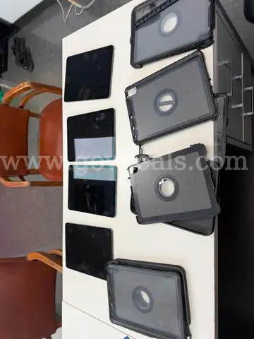 (4) Apple Ipad Model A2316