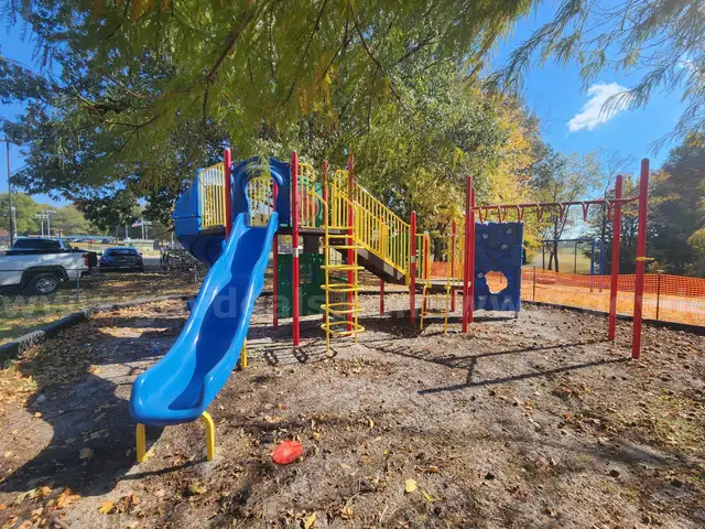 Playground equipment