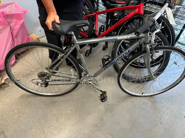 Lot of 4 bikes