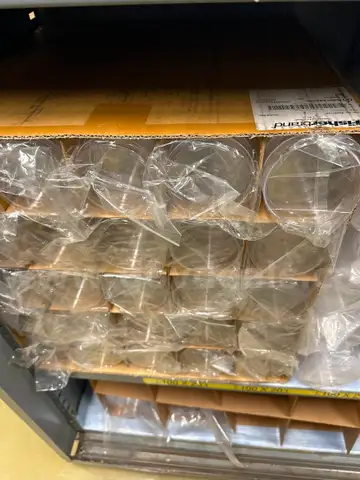 Disposable Petri Dishes 100x20 mm - opened box