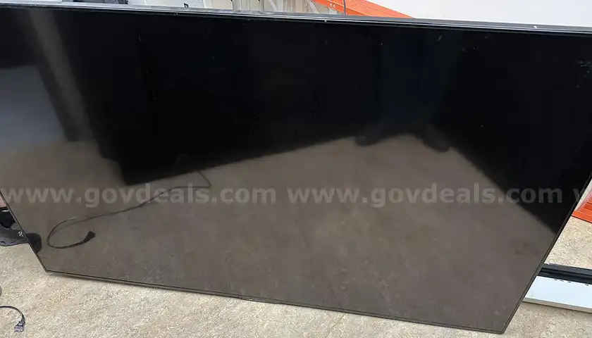 Sharp LC-70LE661U 70-inch display