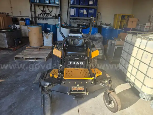 Cub Cadet Commercial Ride-On Mower Model 53AH8STD050