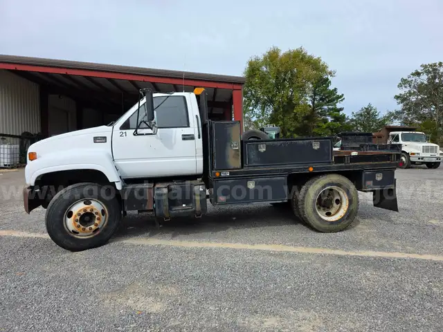 2000 Chevrolet C6500 Service Truck