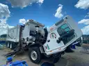 2015 Peterbilt 320