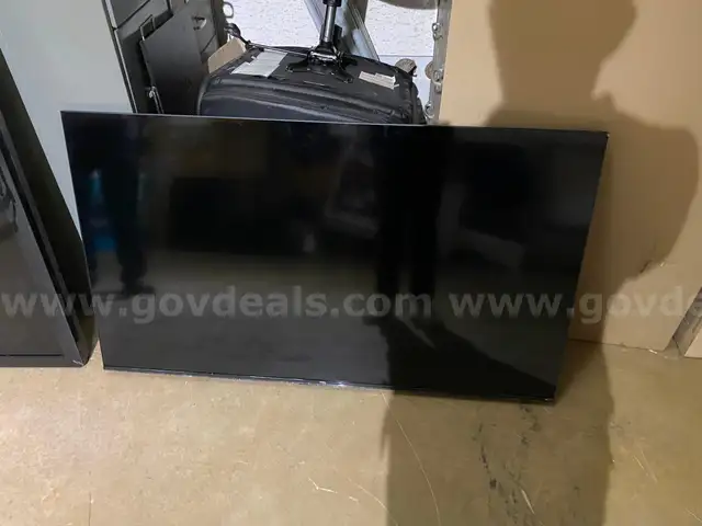 Lot of 5 TV&#x27;s
