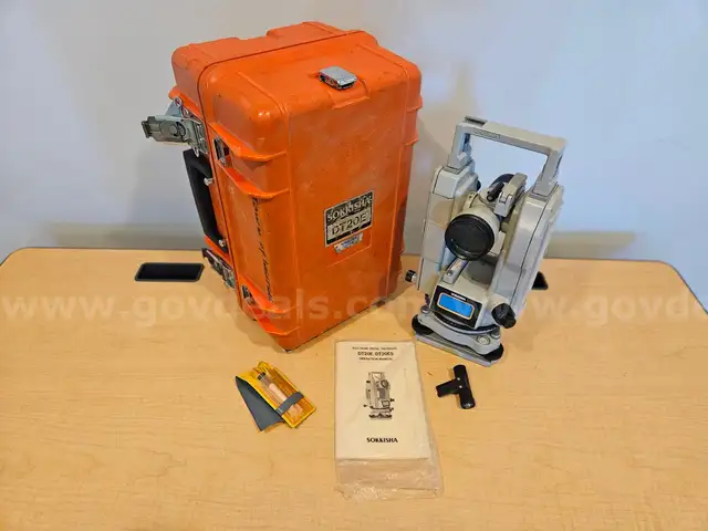 Sokkisha Model DT20E Electronic Digital Theodolite