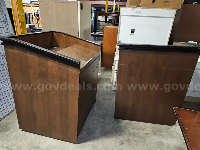 2 Lecterns