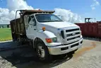 2008 Ford F-750 Diesel Dump Truck - does not drive / run - no engine