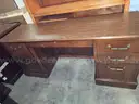 Narrow desk
