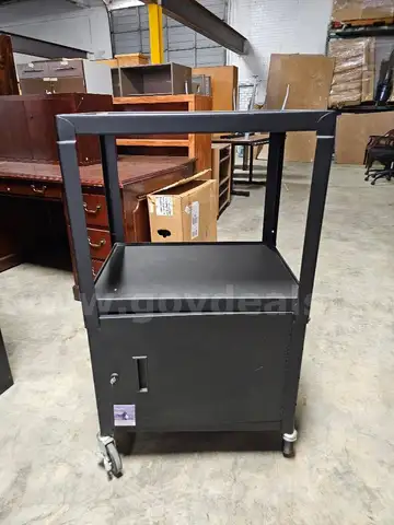 Media roller stand