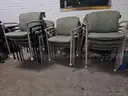 Chair lot 3 - 19 green stackable cloth guest chairs