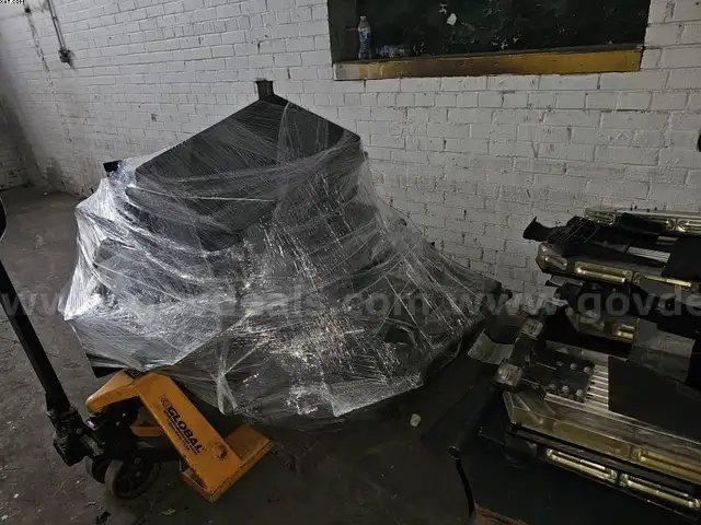 APPROX 10+ PALLETS OF PUSH-BARS, VEHICLE CAGES, TOP LIGHTS