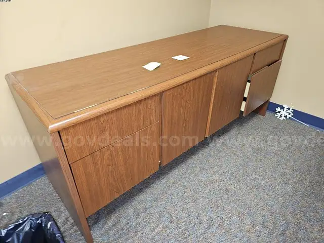 Credenza 1