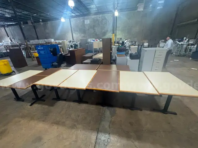 Lot of 10 tables