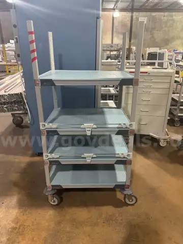 MetroMax Shelving
