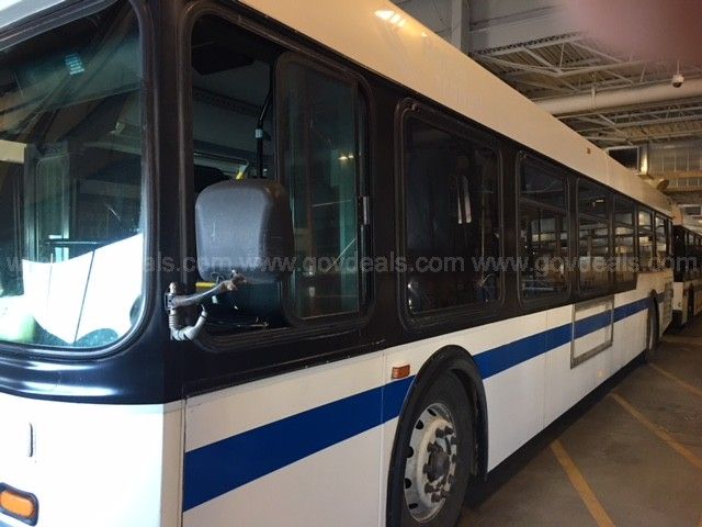 2004 New Flyer D40lf Bus Govdeals