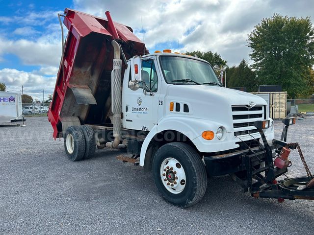 2001 Sterling L7500 - Snow Plow Truck