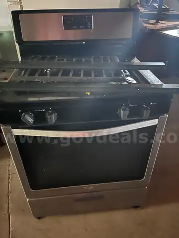 Gas stove