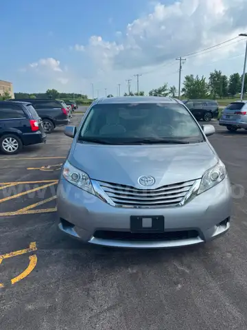 2016 Toyota Sienna LE AWD 7-Passenger V6