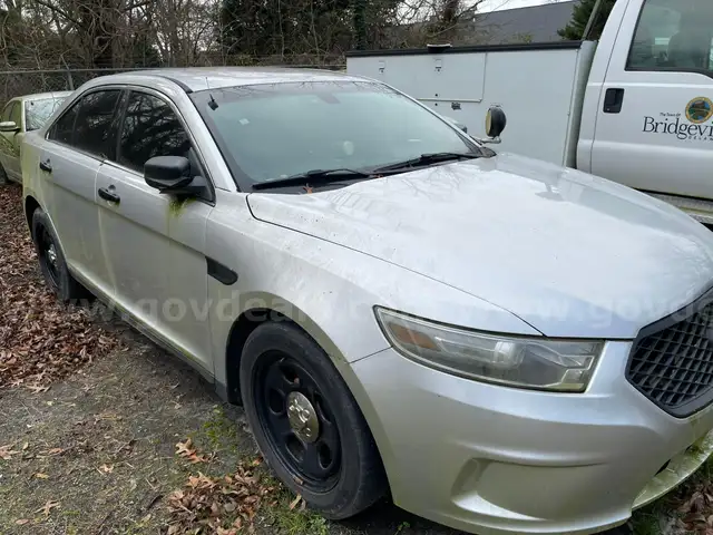 2013 Ford Taurus