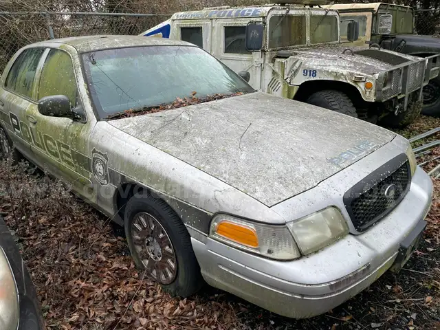 2005 Ford Crown Victoria