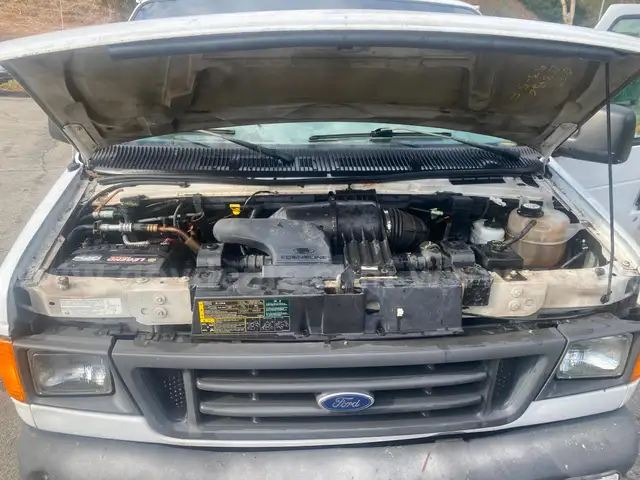 2004 Ford Econoline