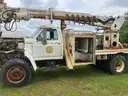 1998 Ford F800 Digger Truck