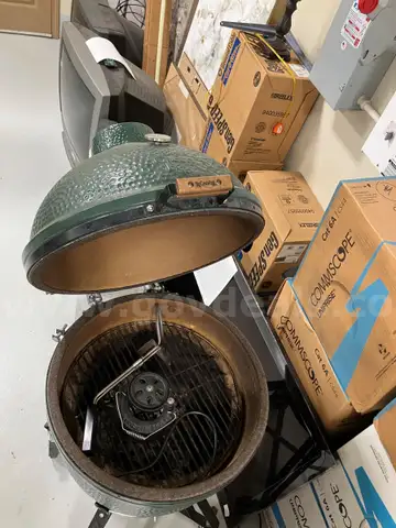 Lot of (1) Grill