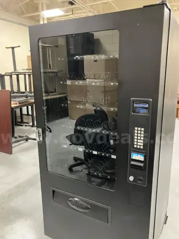 Lot of (1) Vending Machine