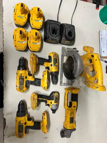 DeWalt Power Tools & Batteries