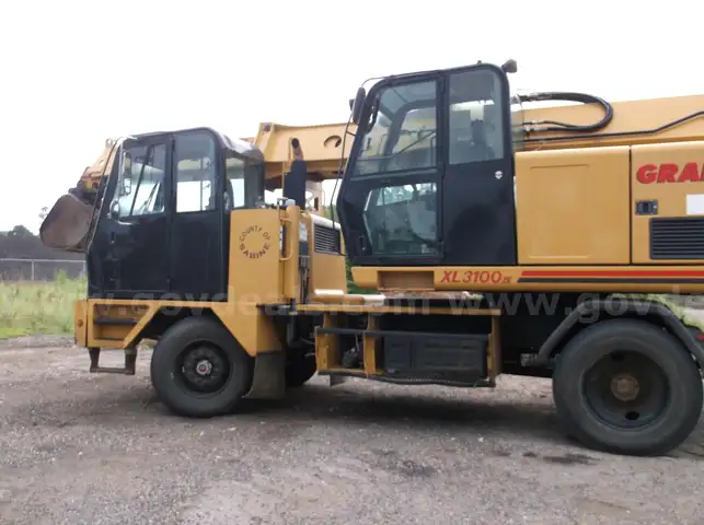 2012 Gradall CE XL3100 4x2