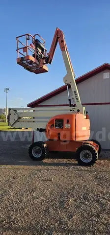 JLG-450AJ  ARTICULATING BOOM LIFT