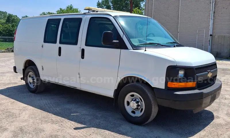 2015 Chevrolet Express Cargo Van